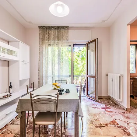 Apartamento Casa Riggi By Interhome
